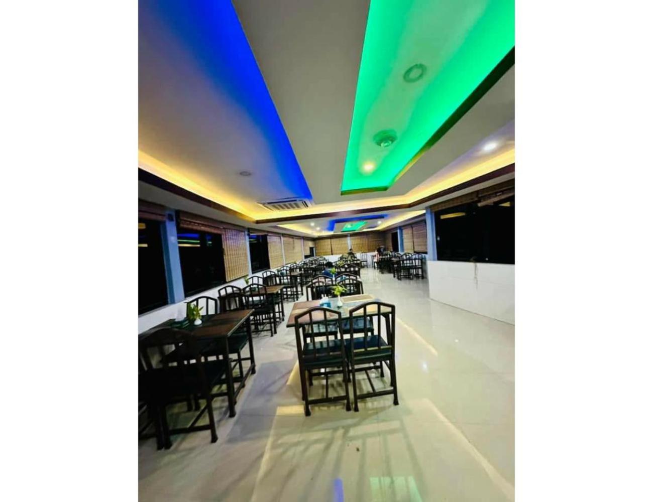 HOTEL ROOMA Srinagar