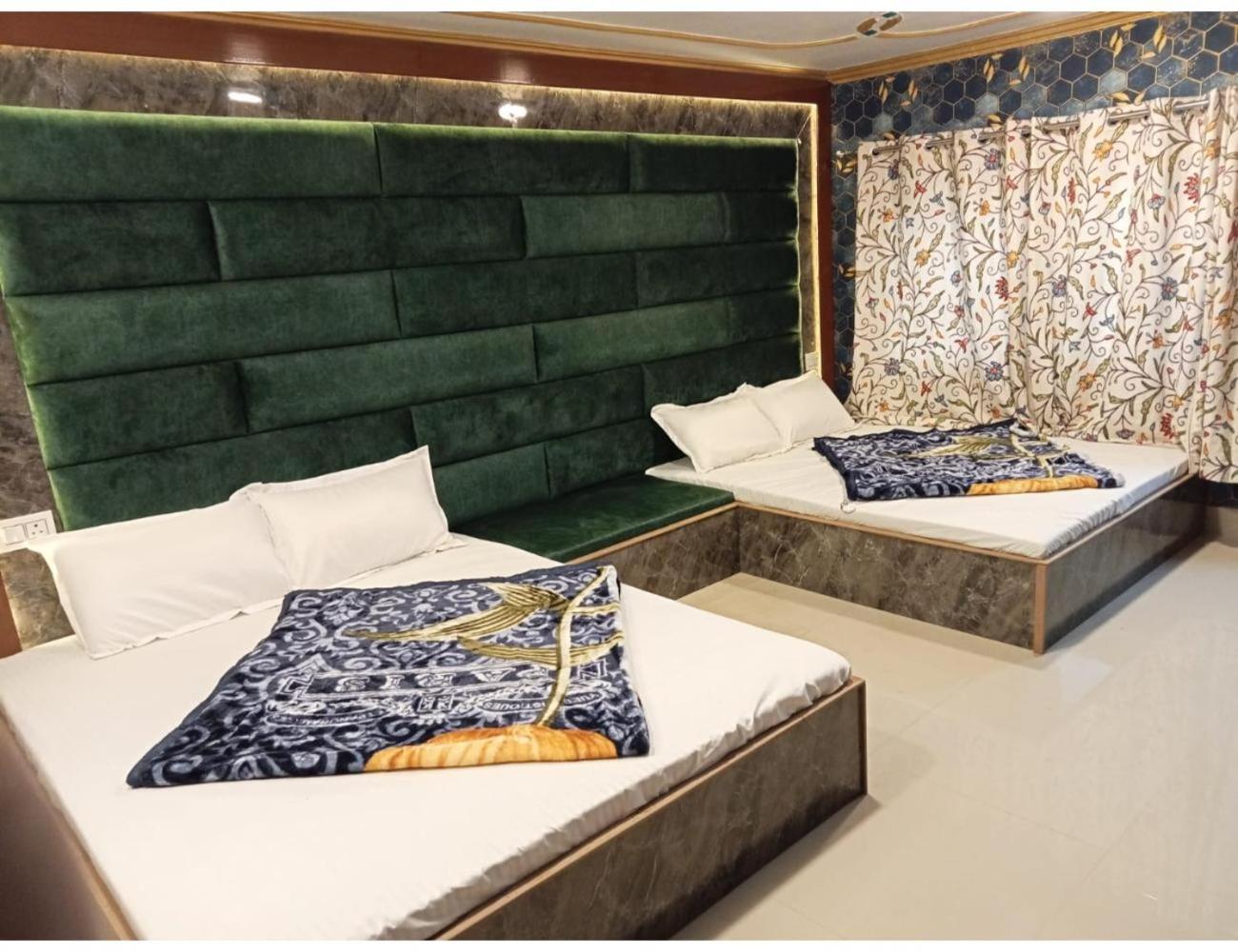 HOTEL ROOMA Srinagar
