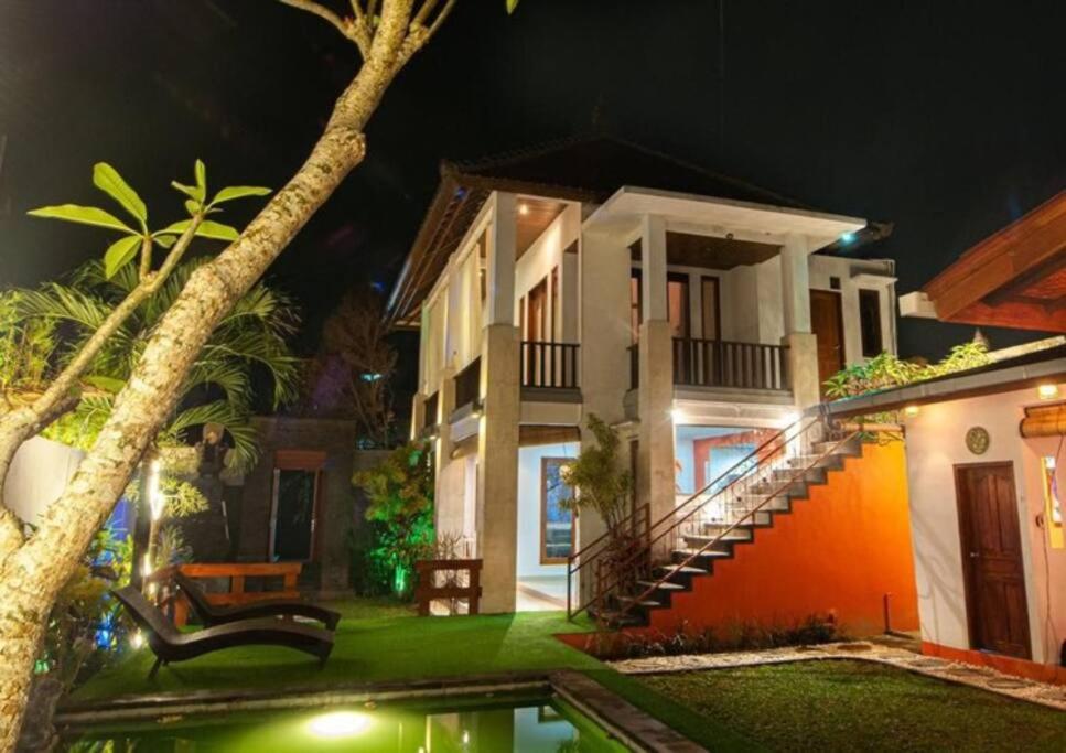 Spacious 4 Bedrooms Villa in the Heart of UBUD view 2