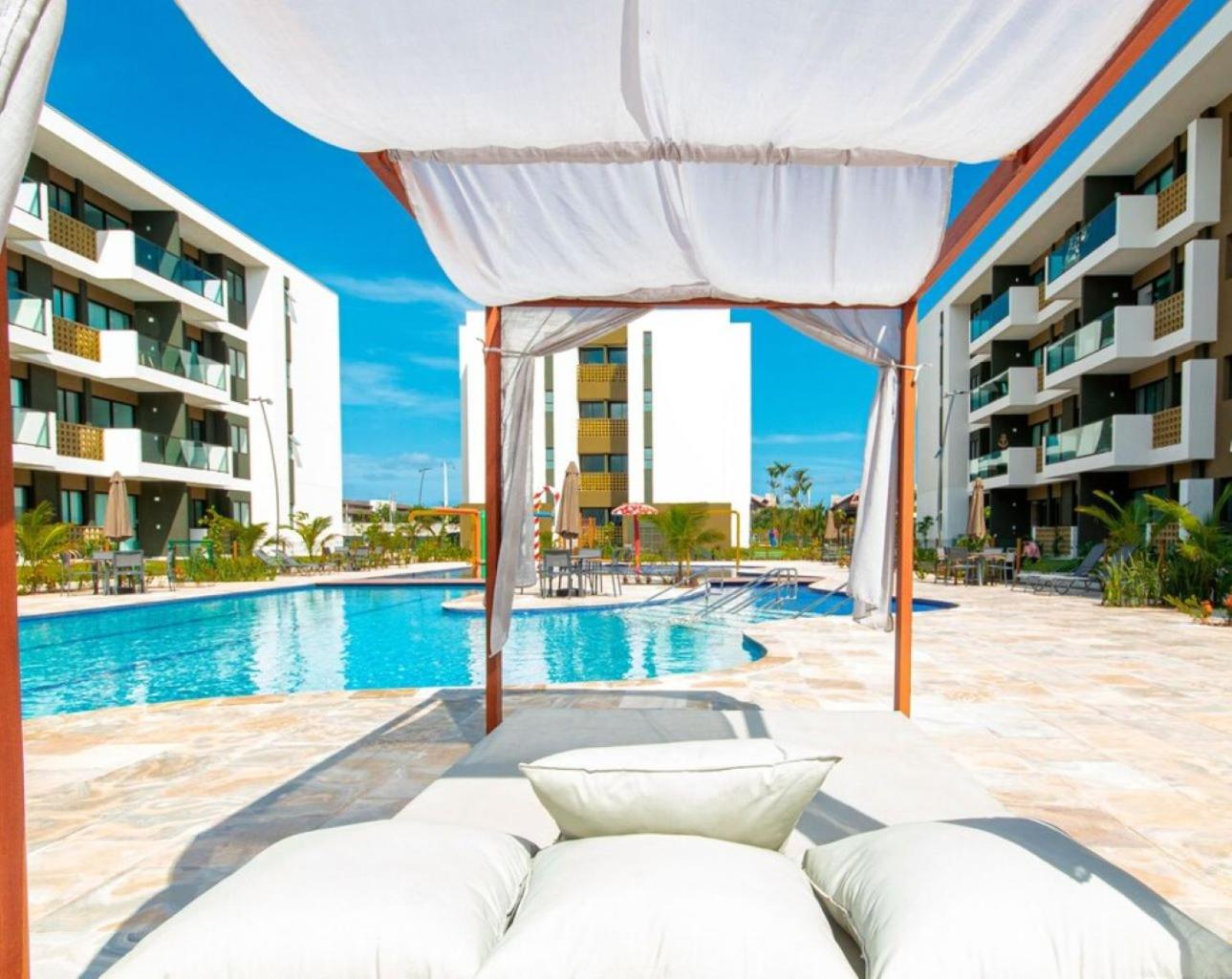 Mana Beach Top - Vista Piscina, 2Qts, Poucos Metros da Praia-Muro Alto