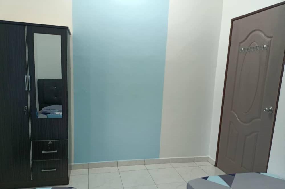 SaFa HOMESTAY PULAU INDAH photo 2