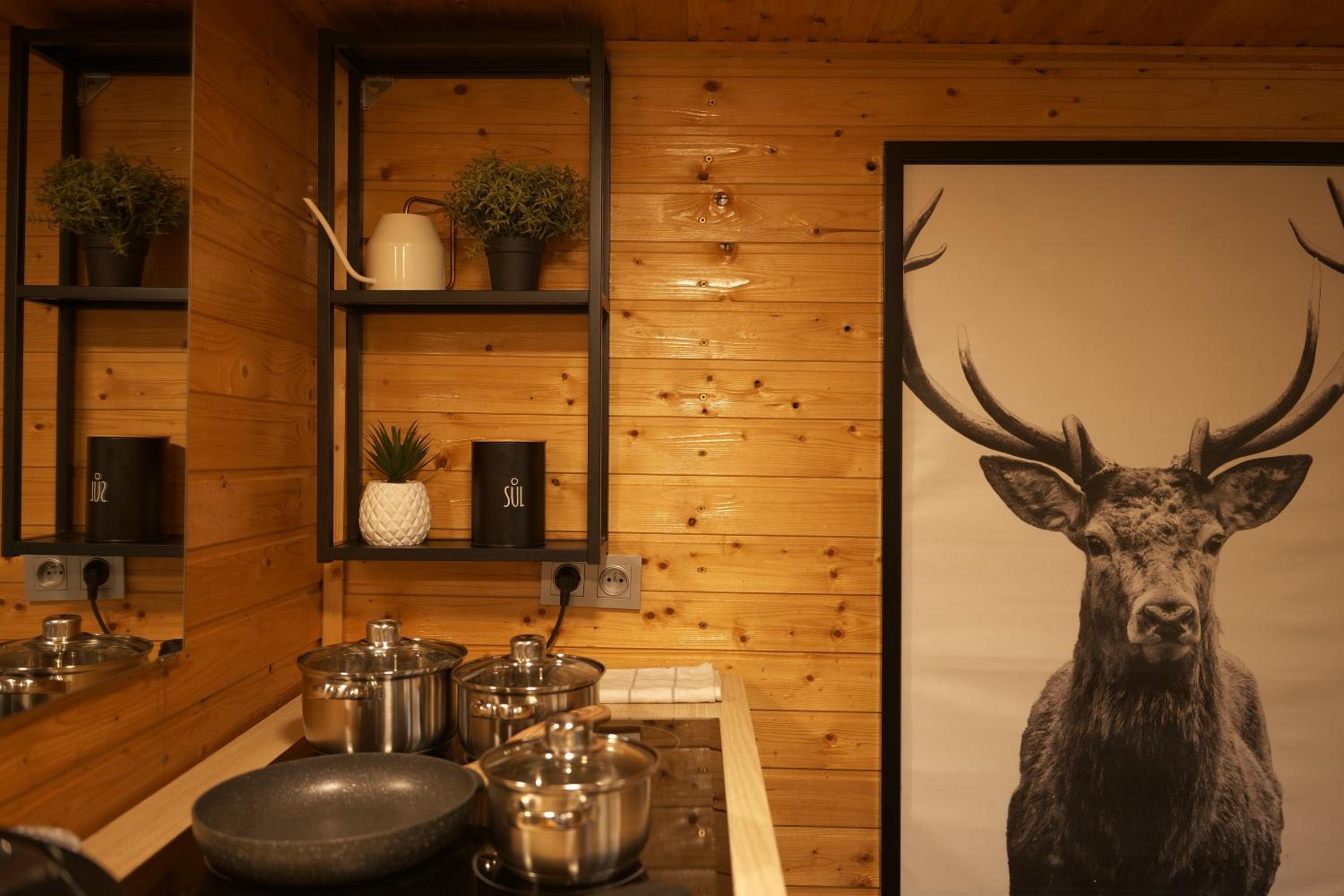 Cozy Tiny House with Summer Whirlpool by WagnerStays