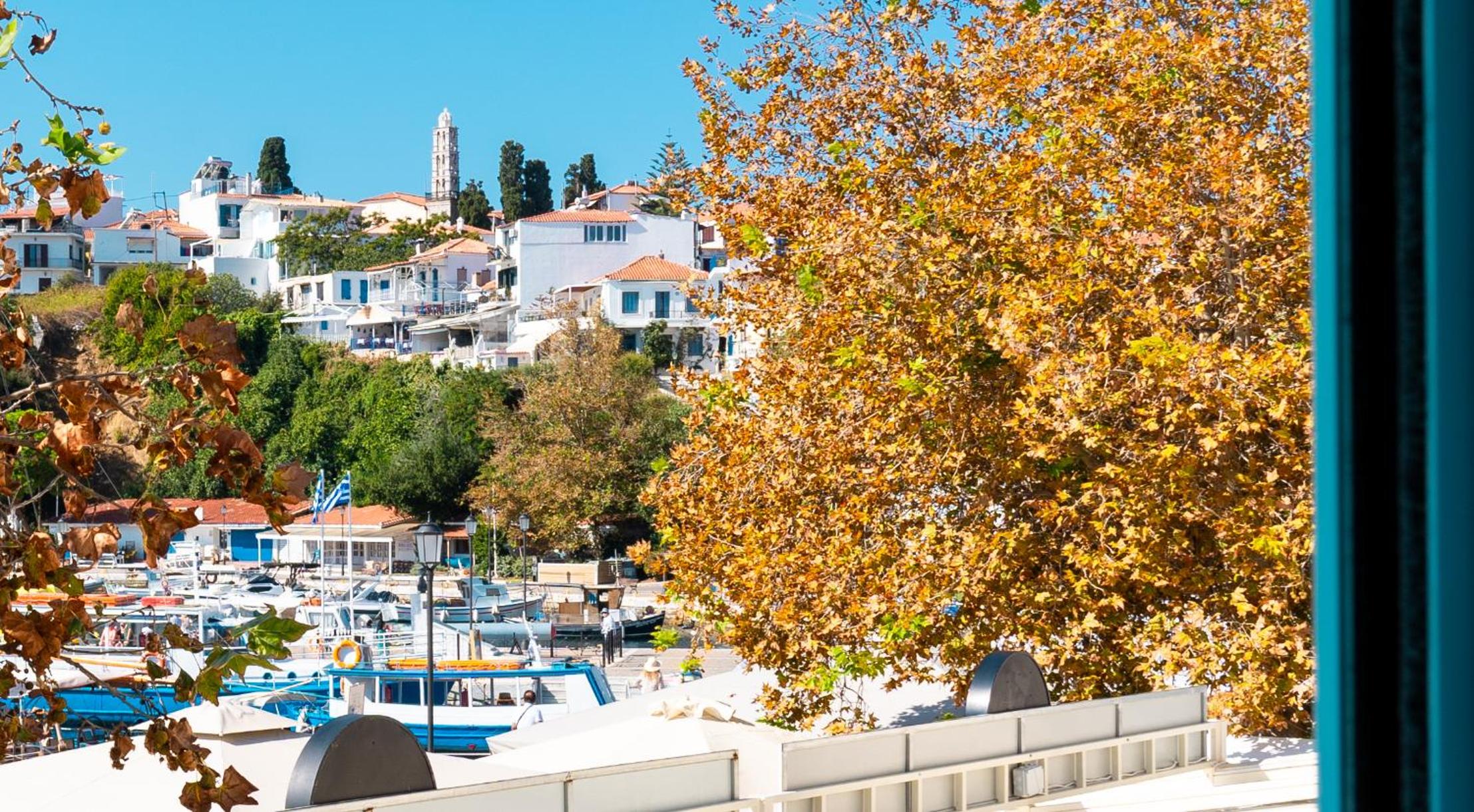 Hotel Olea Blue - Image 1