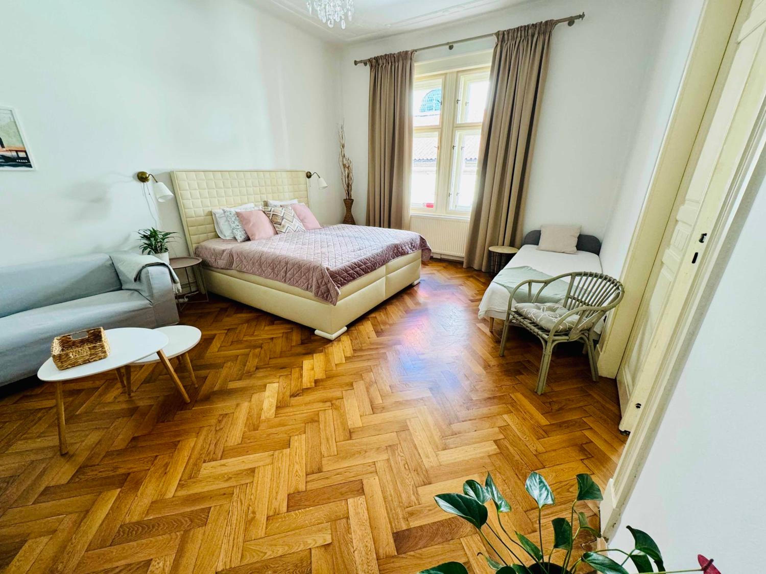 Apartments by Jacob
