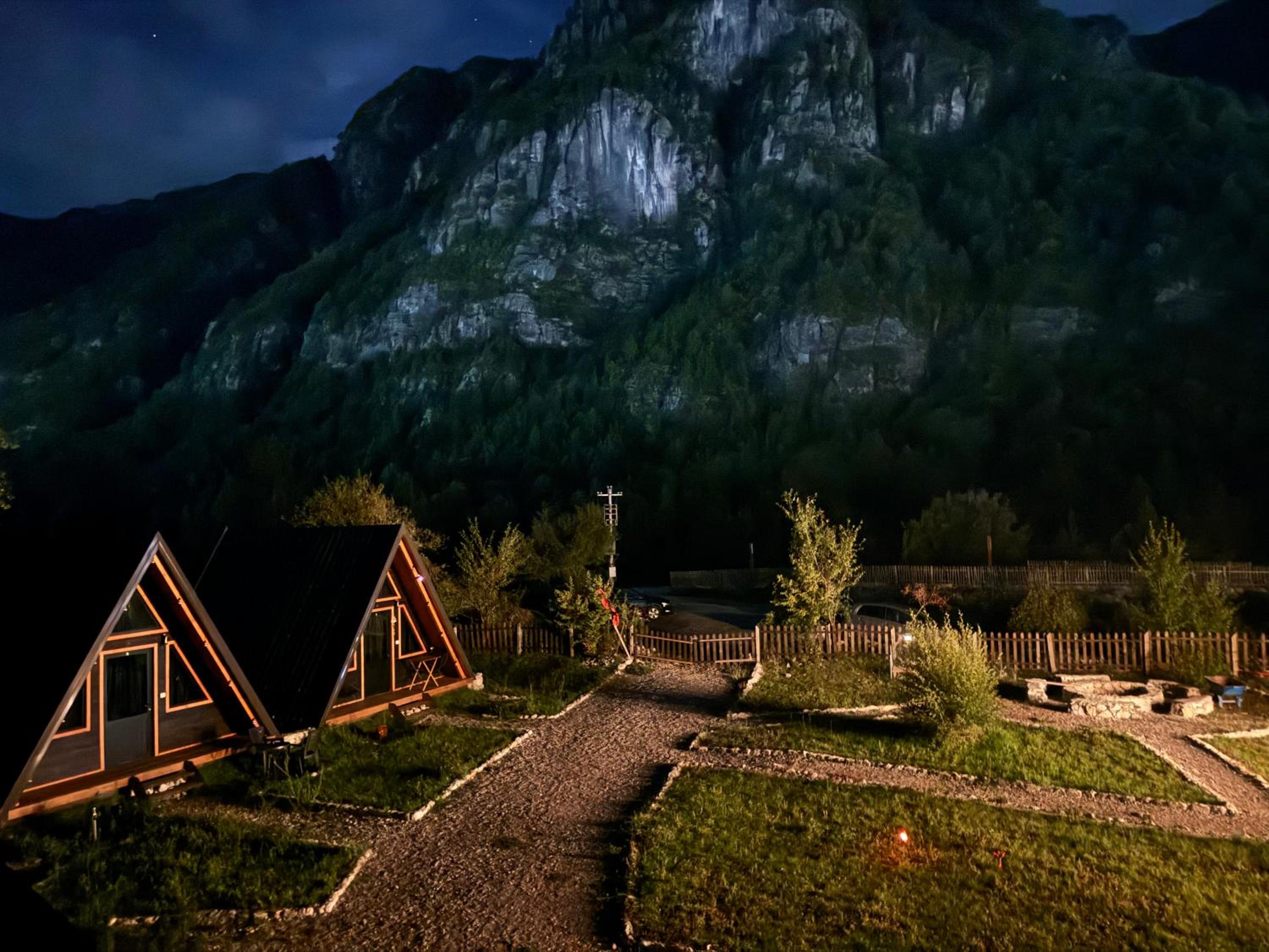 Thethi Villas
