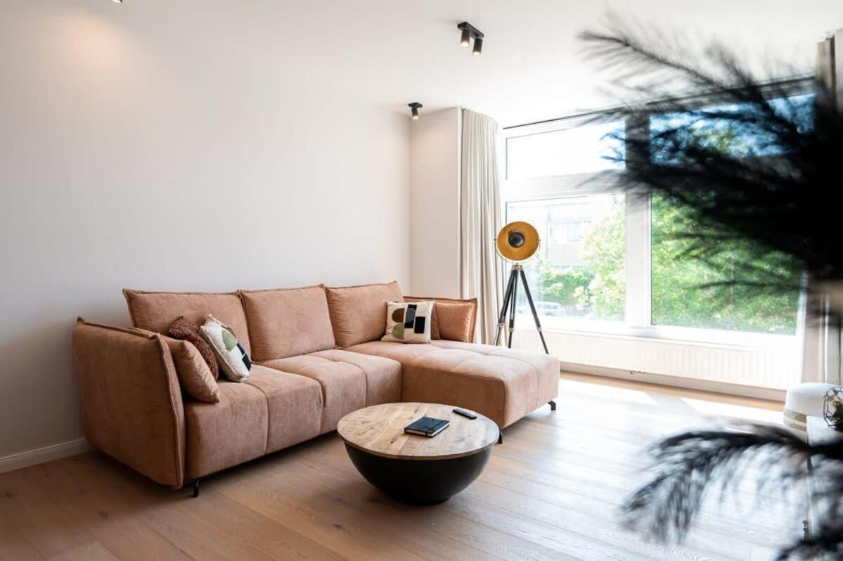 Renovated Art Deco Apartment with Vintage Elements