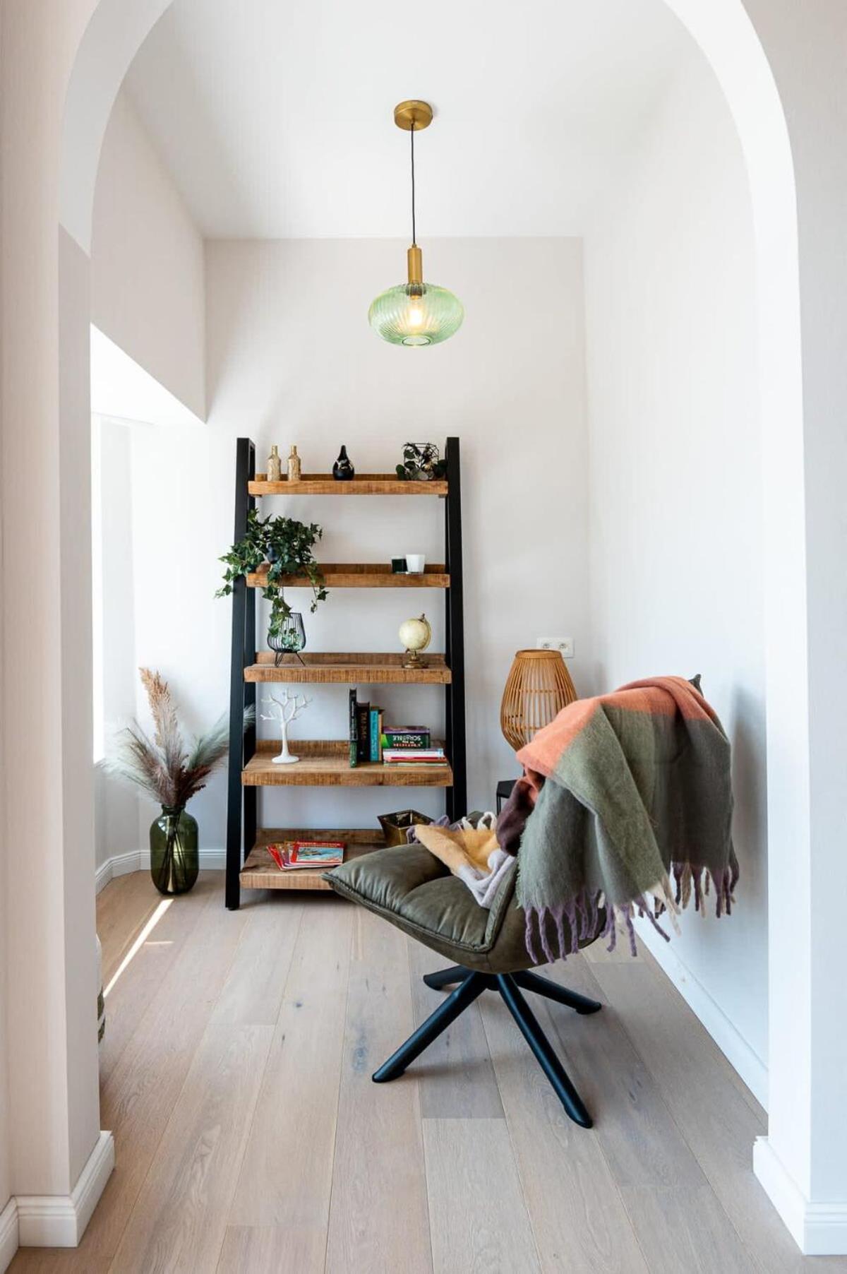 Renovated Art Deco Apartment with Vintage Elements
