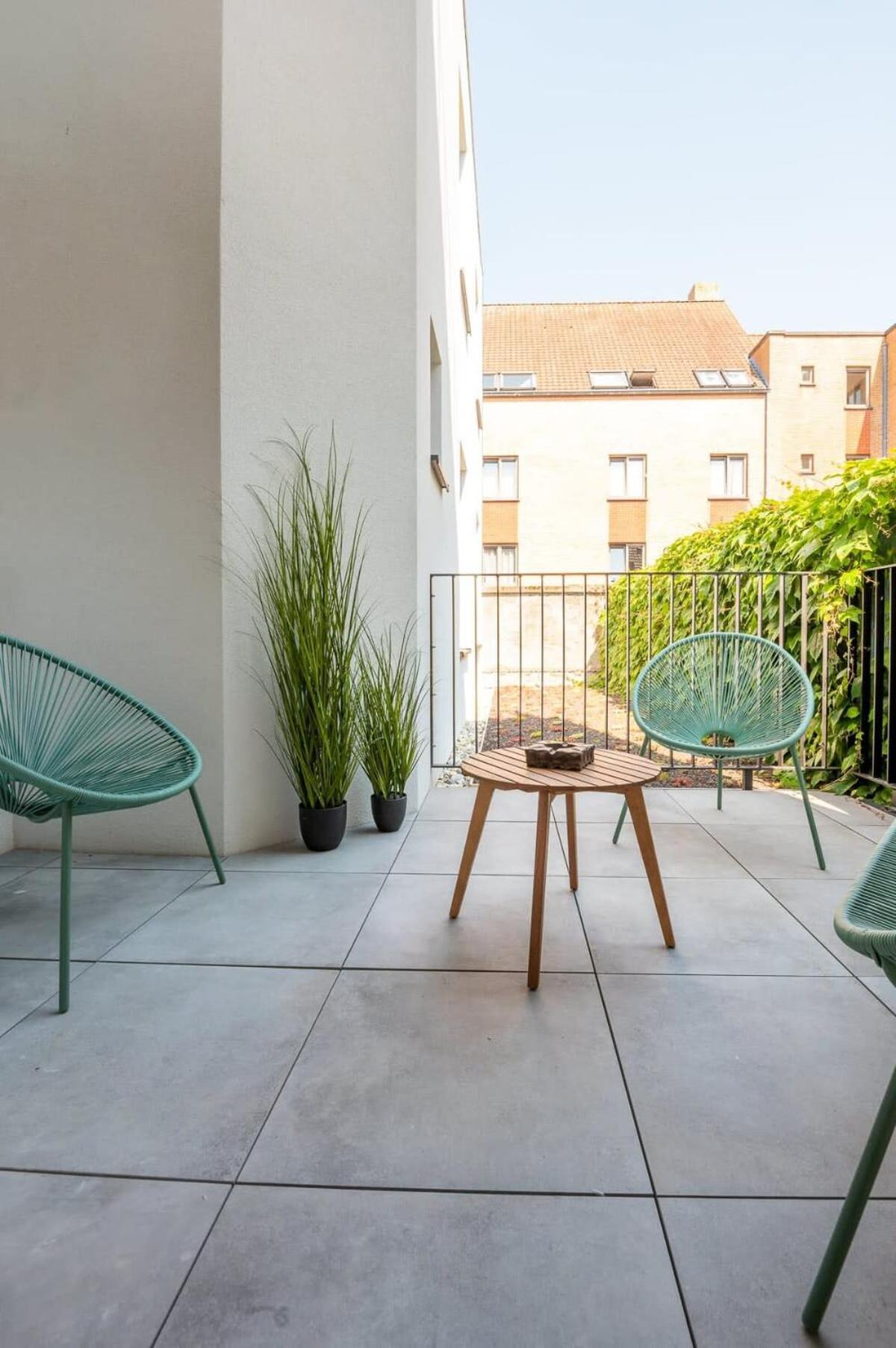 Renovated Art Deco Apartment with Vintage Elements