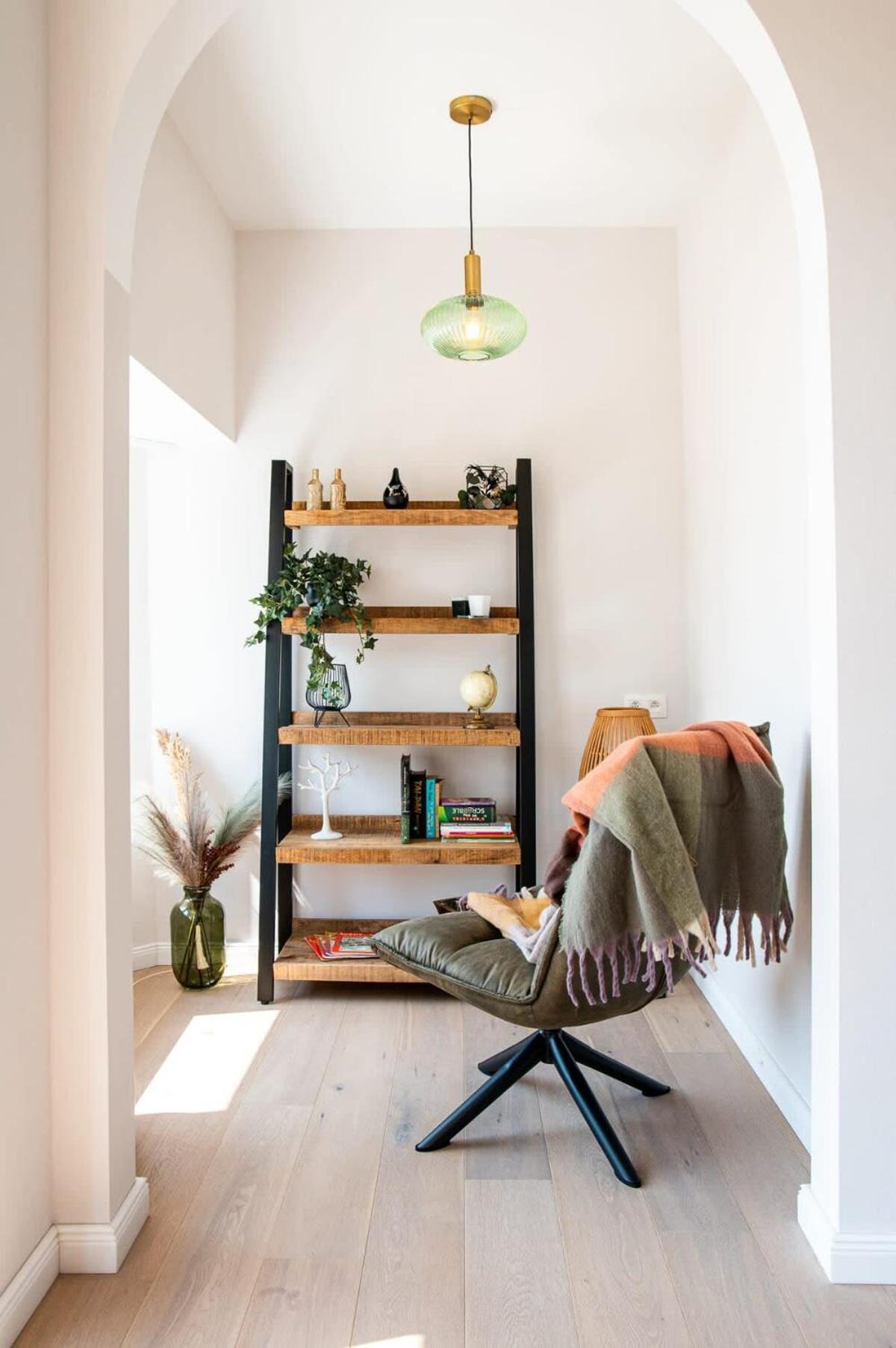 Renovated Art Deco Apartment with Vintage Elements