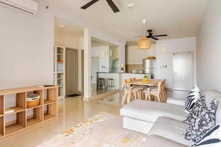 Spacious 3BR Condo in Residensi Suasana Damai view 5