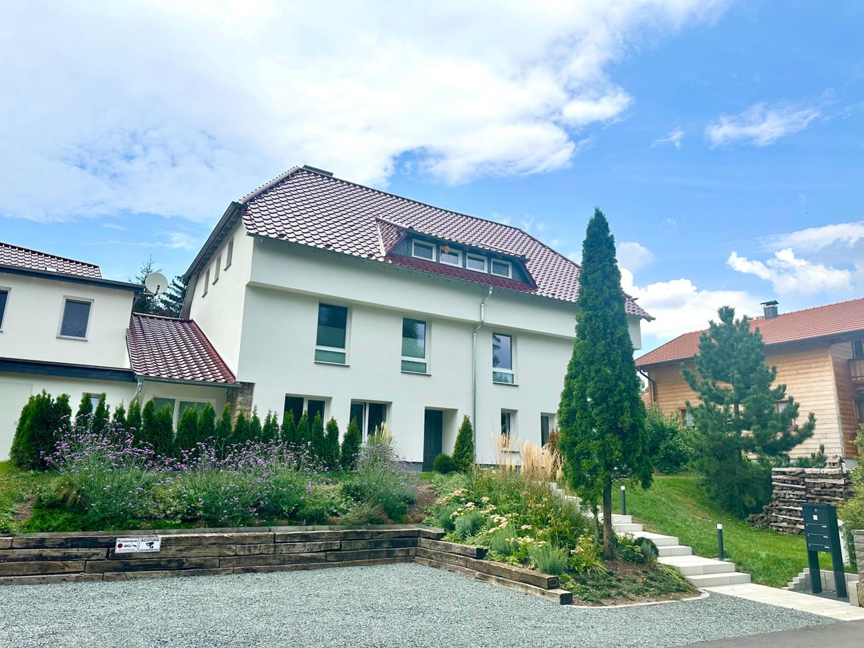 103 m2 geräumiges familienfreundliche Ferienwohnung mit Infrarotsauna in Erfurt