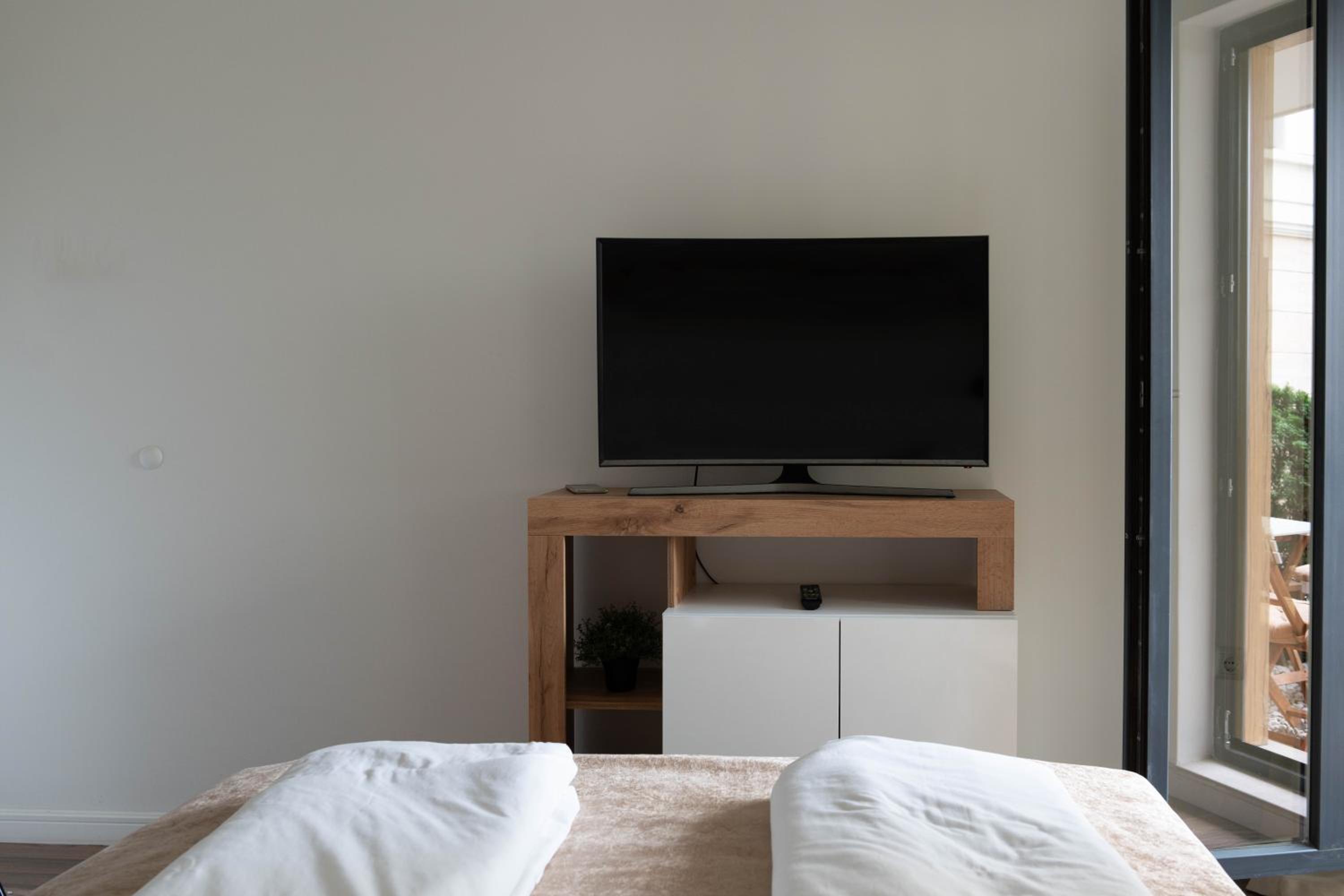Apartment in Evargreen complex with Terrace