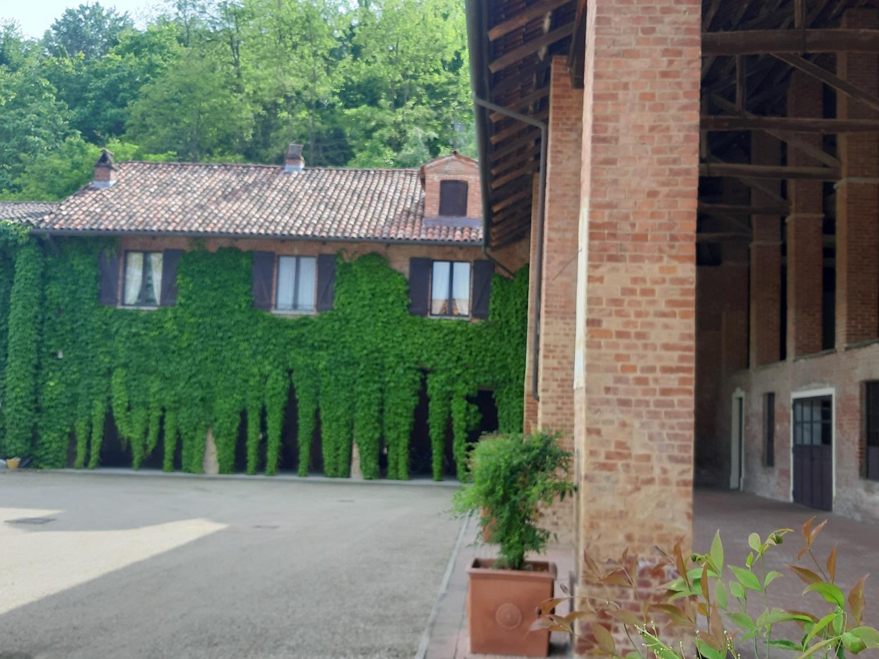 Marchesi Incisa Winery Lodge view 4