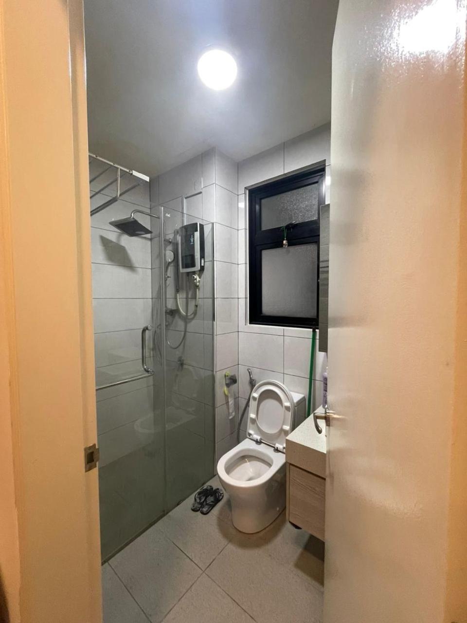 Arinara Homestay Near IOI City Mall Putrajaya 3R2B 5-6Pax at Conezion Residence photo 7