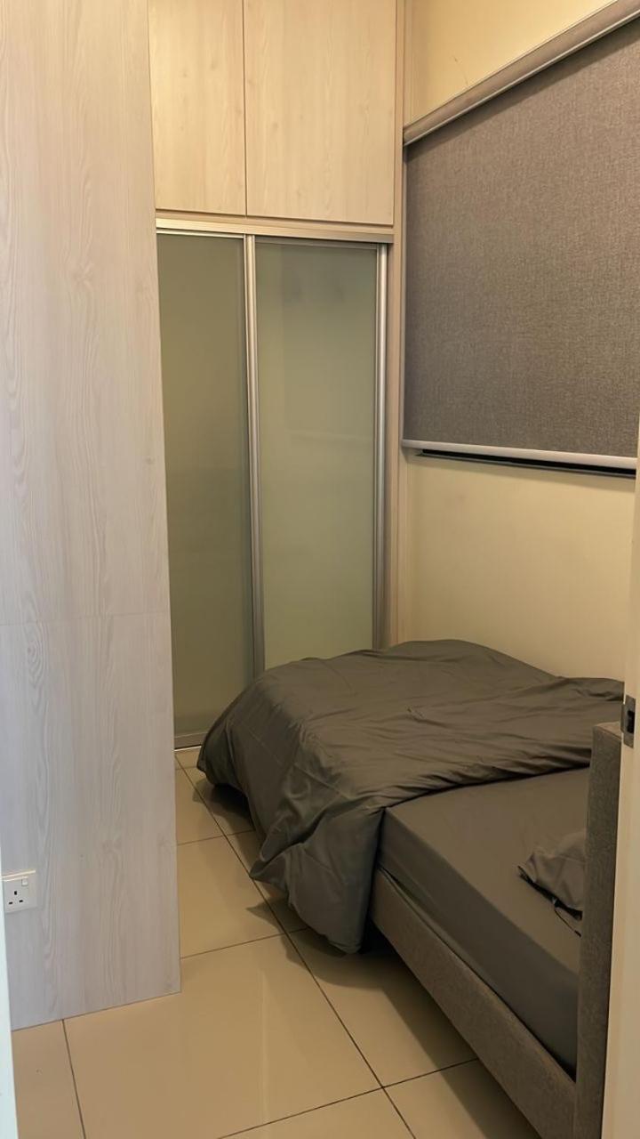 Arinara Homestay Near IOI City Mall Putrajaya 3R2B 5-6Pax at Conezion Residence photo 8