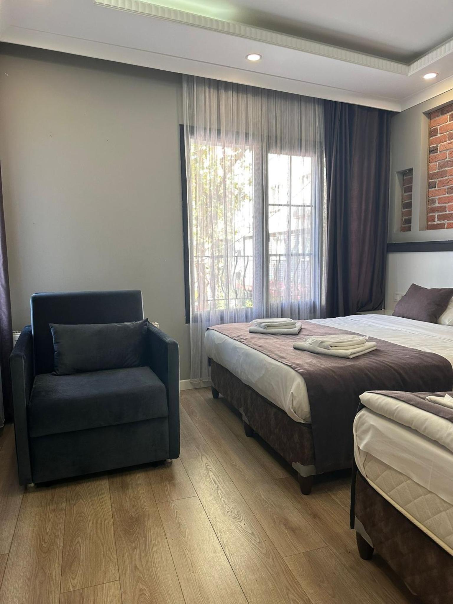 Gloria Suites Old City - Image 18