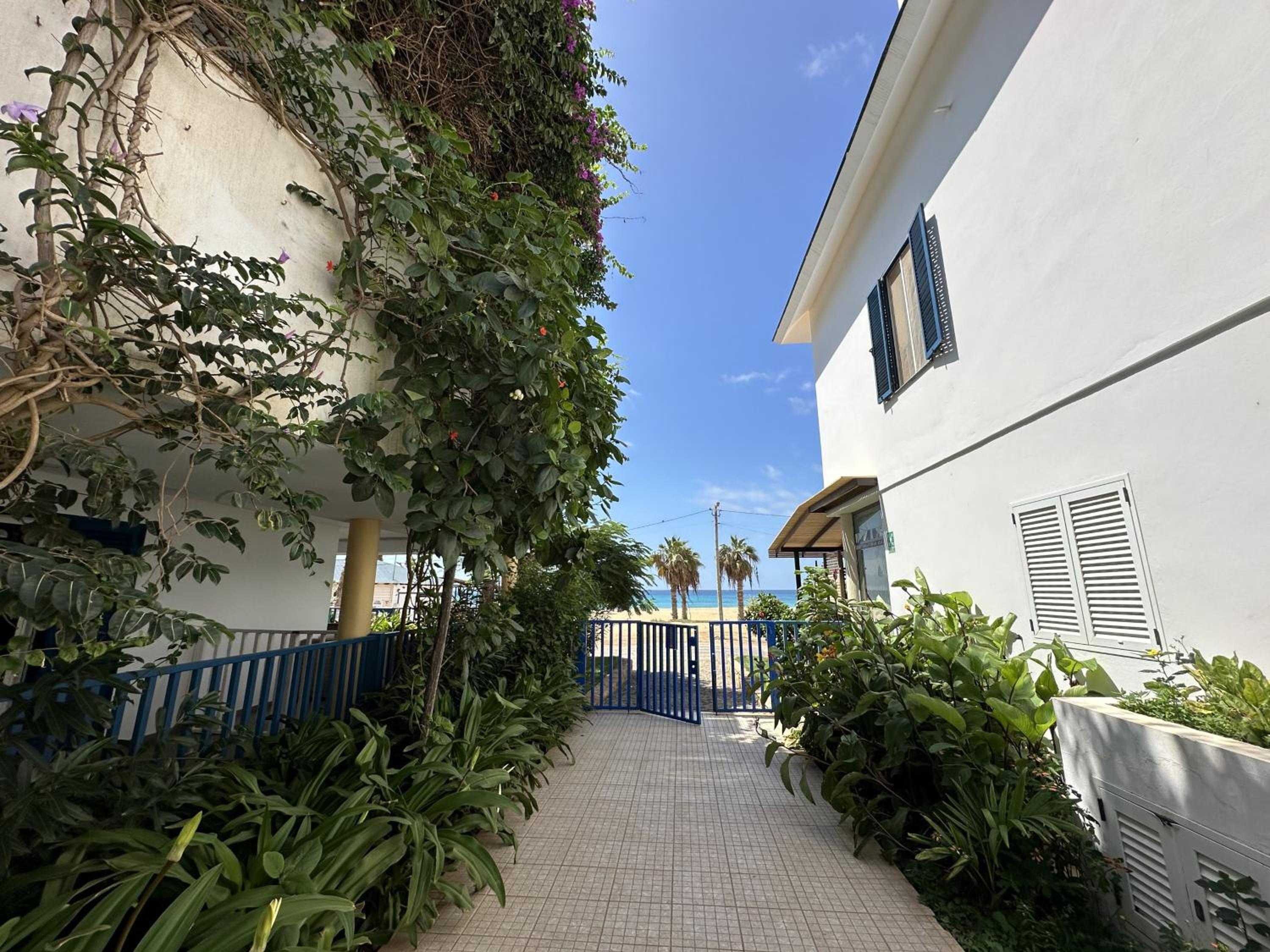 FantaSea Apartment Leme Bedje