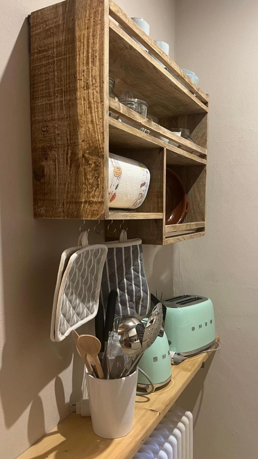 Casa Melox en Lezzeno — kitchen