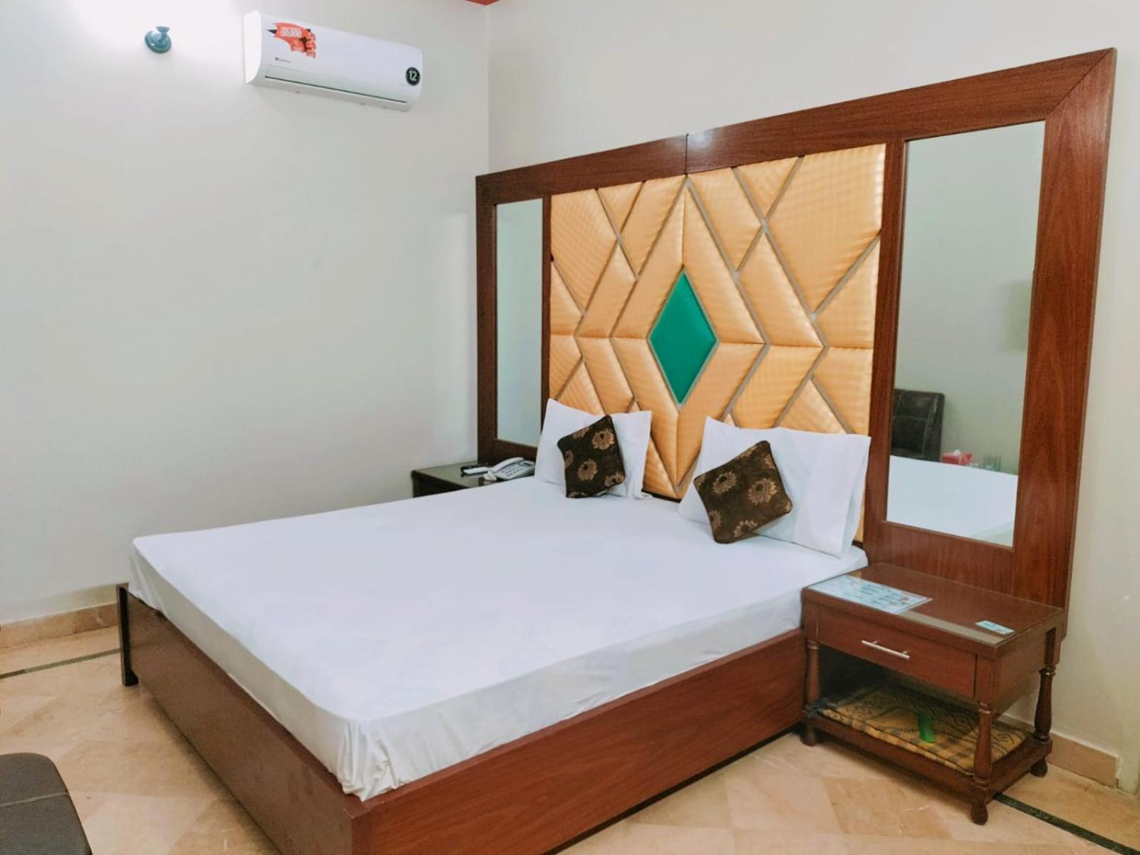 Subhan Residency