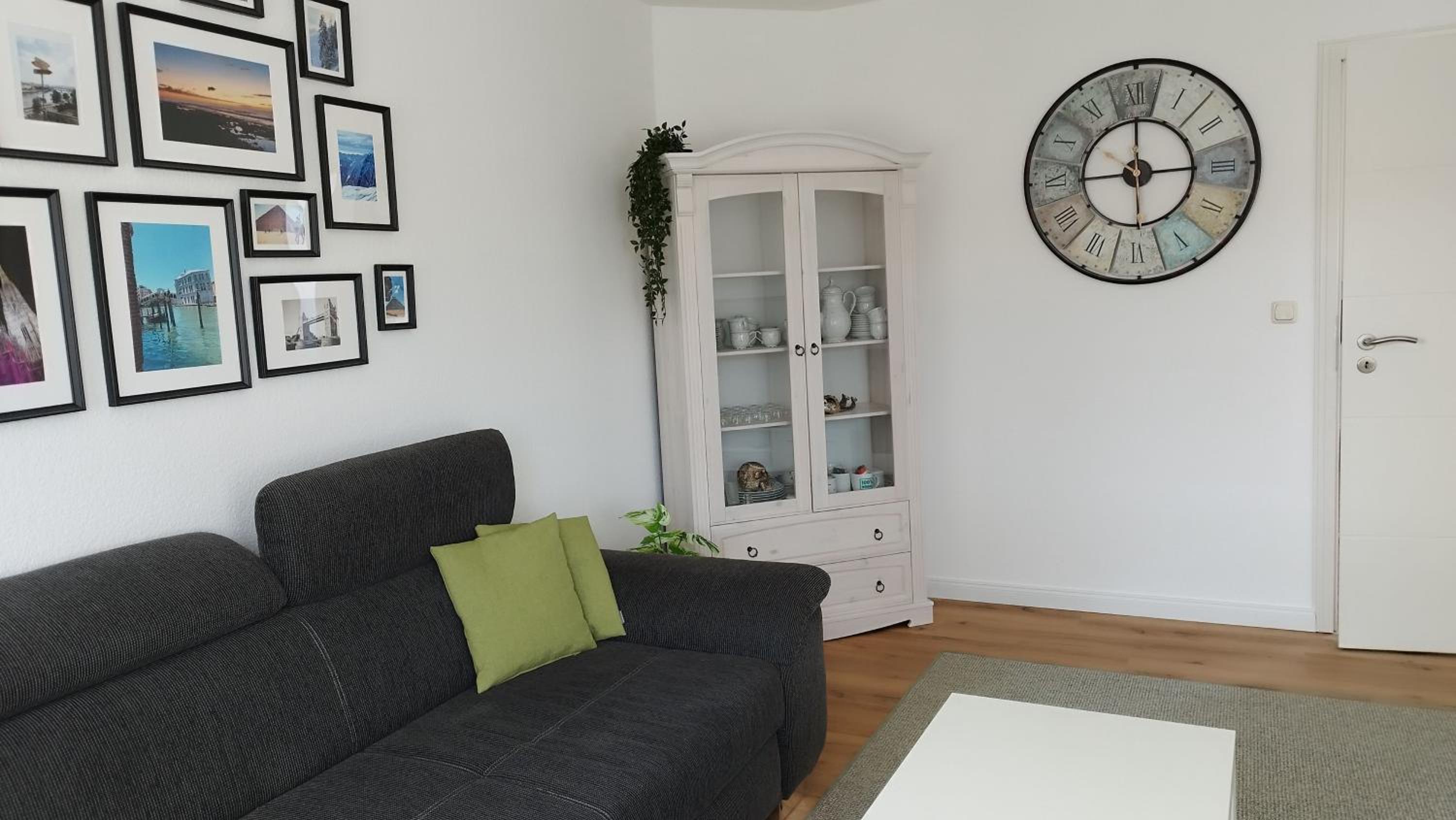 Große helle Gästewohnung