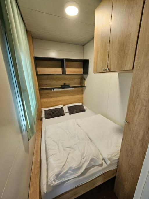 L&A Mobile House view 5