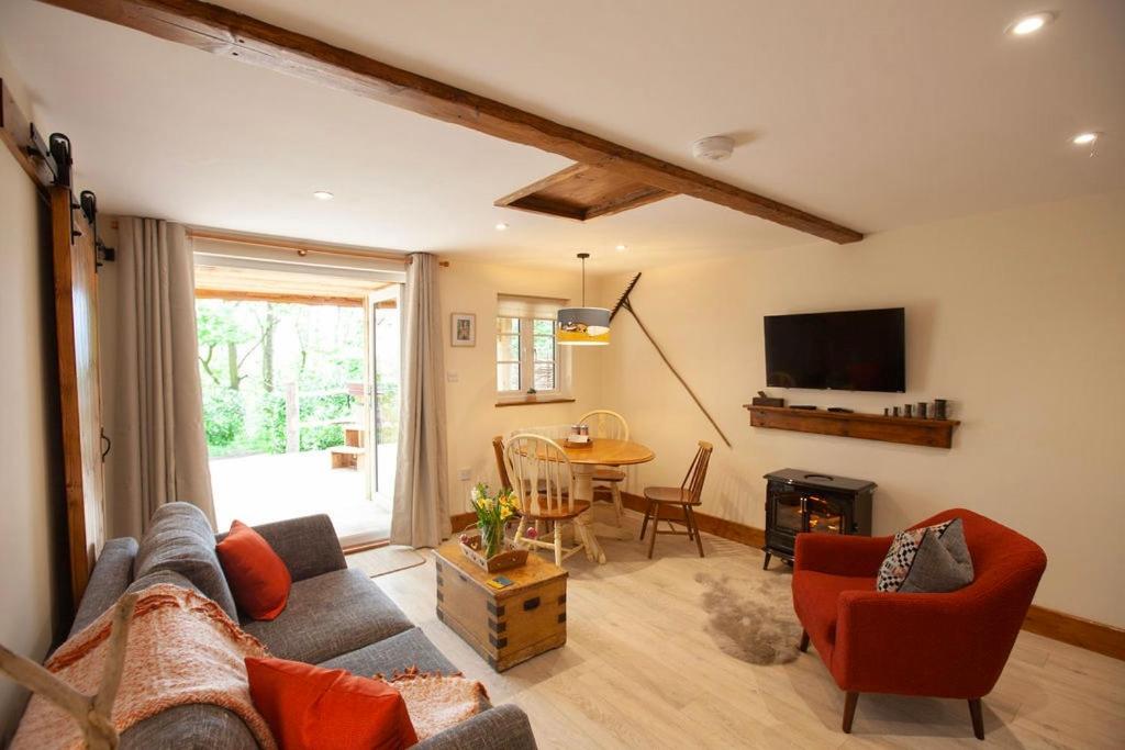 Hayne Barn Estate 6 Luxury Lodges with private hot-tubs AND 1 studio without hot-tub, photo 42