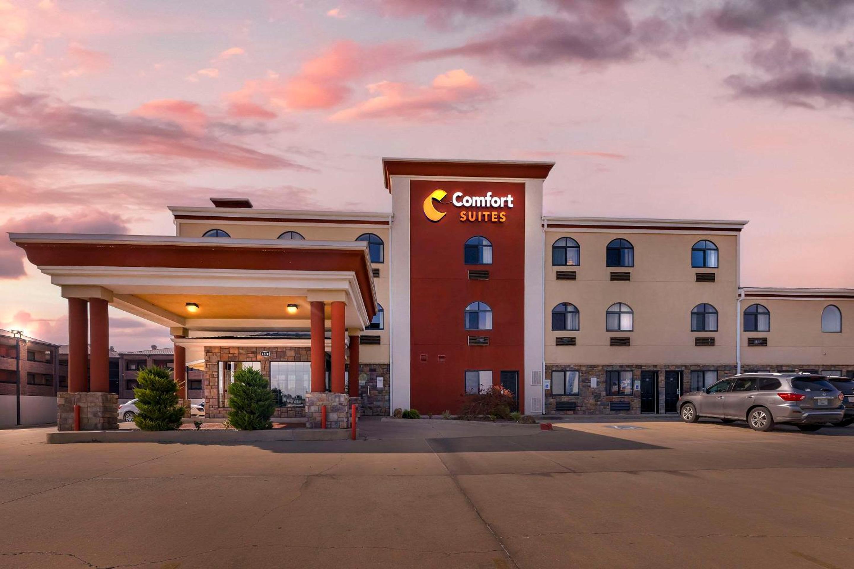 Oklahoma City Vacations - Comfort Suites Fairgrounds West - Property Image 5