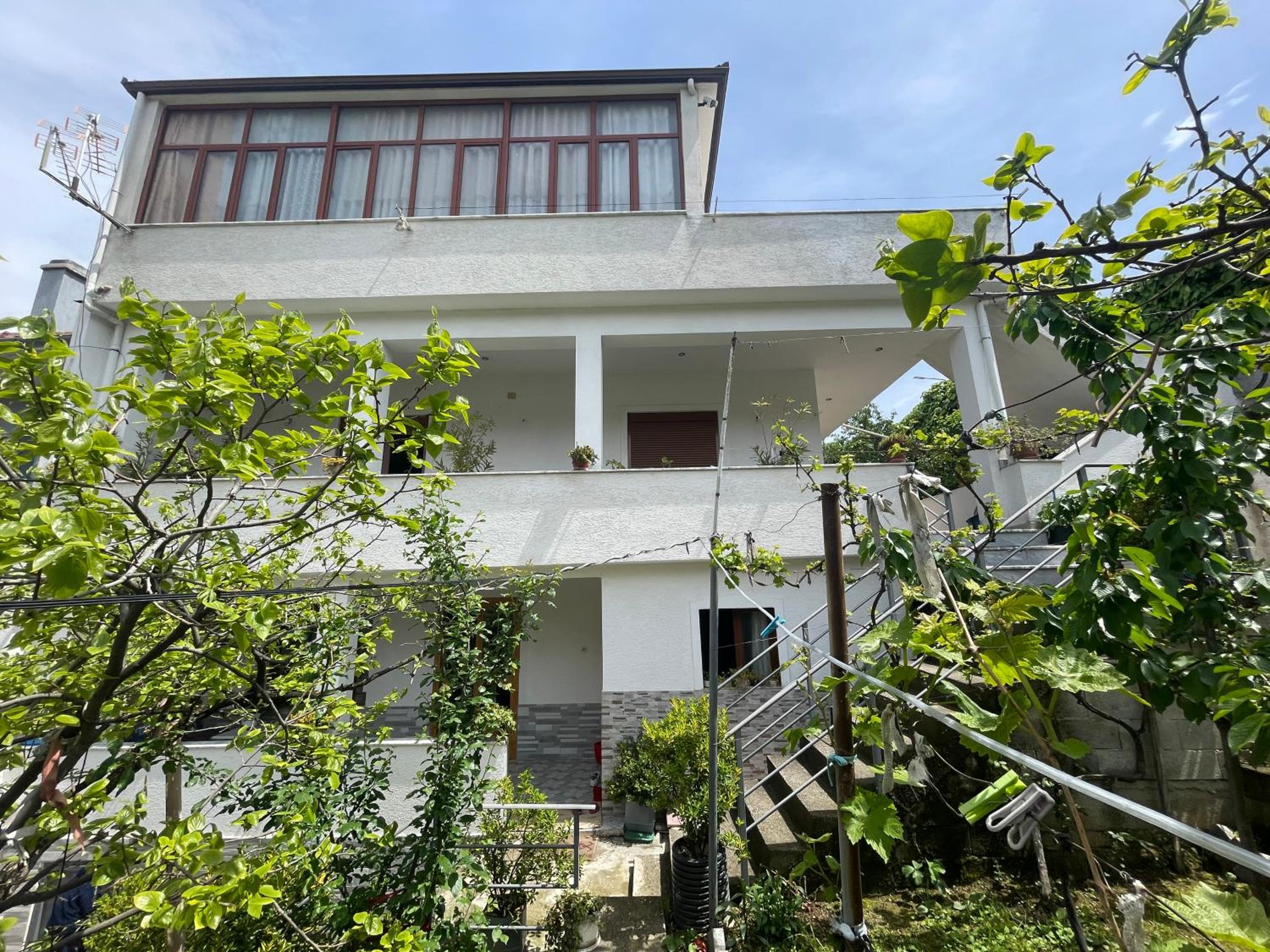 Guest house pogradec 2