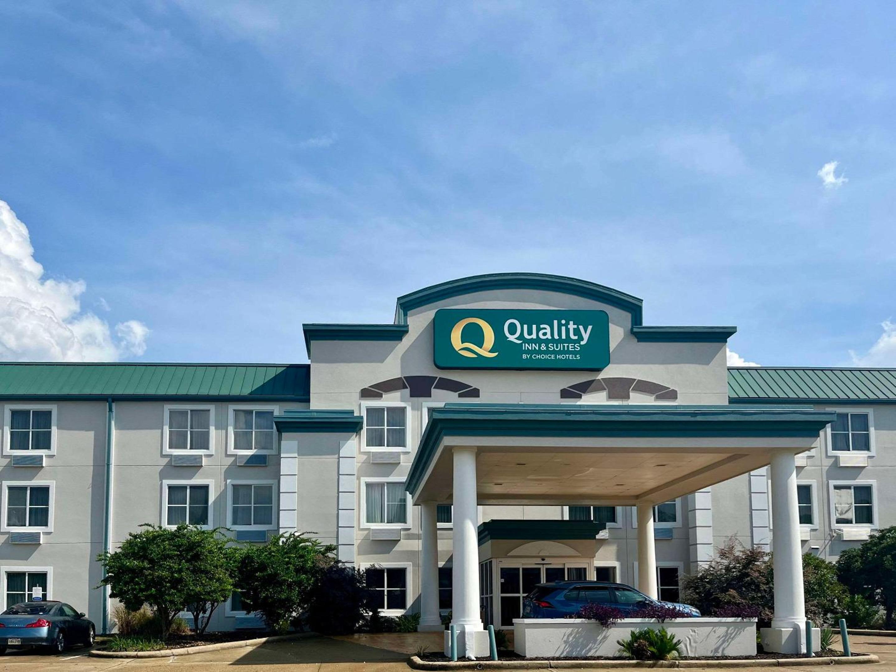 West Monroe Vacations - Quality Inn Suites - Property Image 28