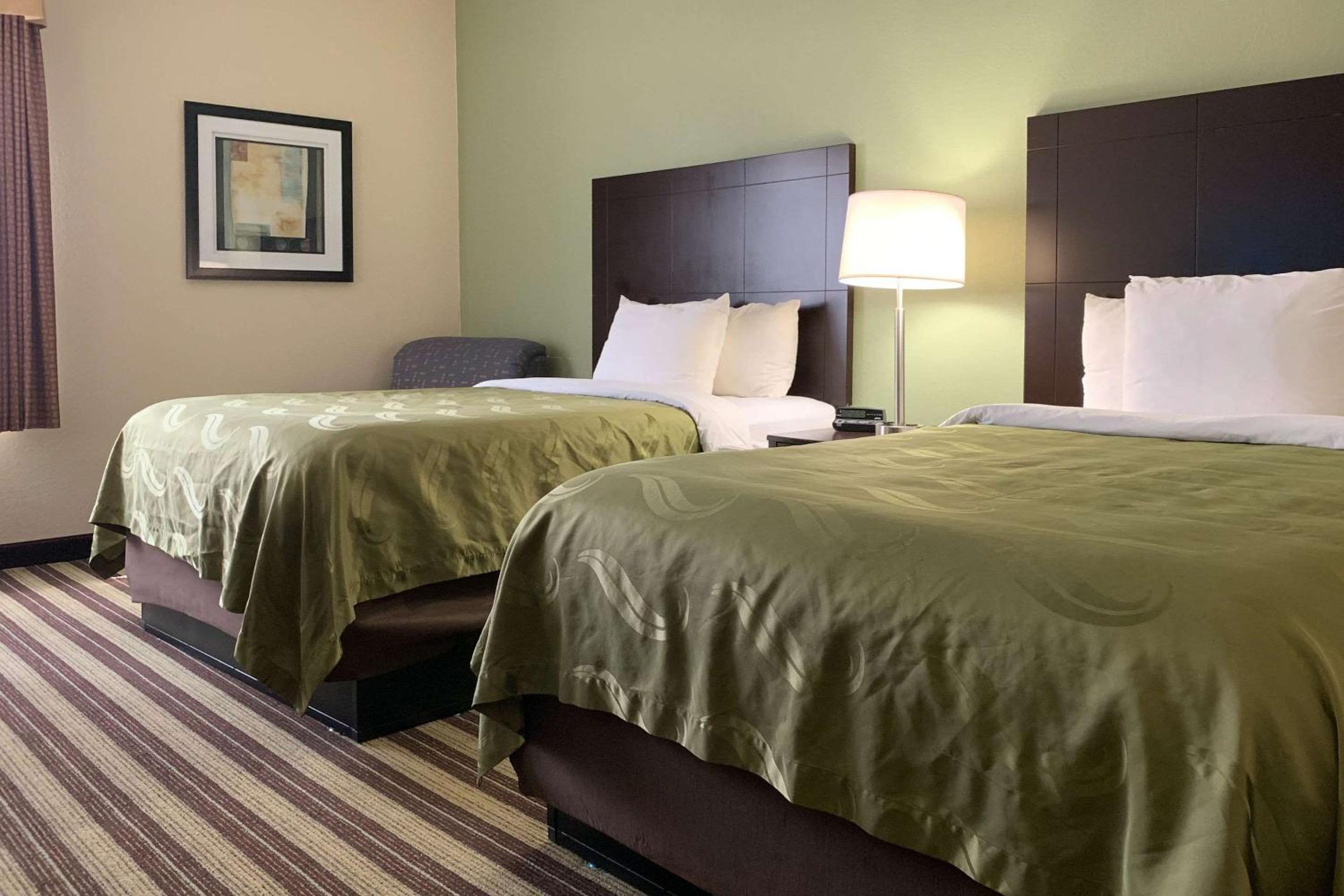 West Monroe Vacations - Quality Inn Suites - Property Image 22