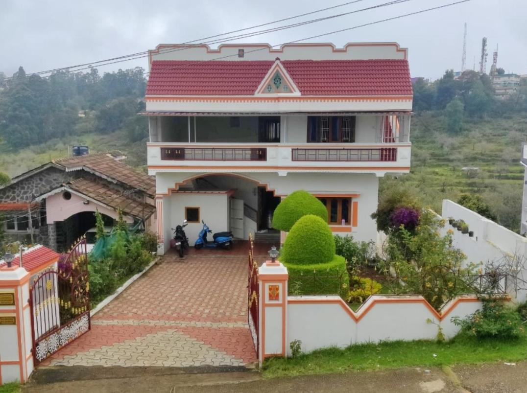 Relaxzen Homestay Private view 3