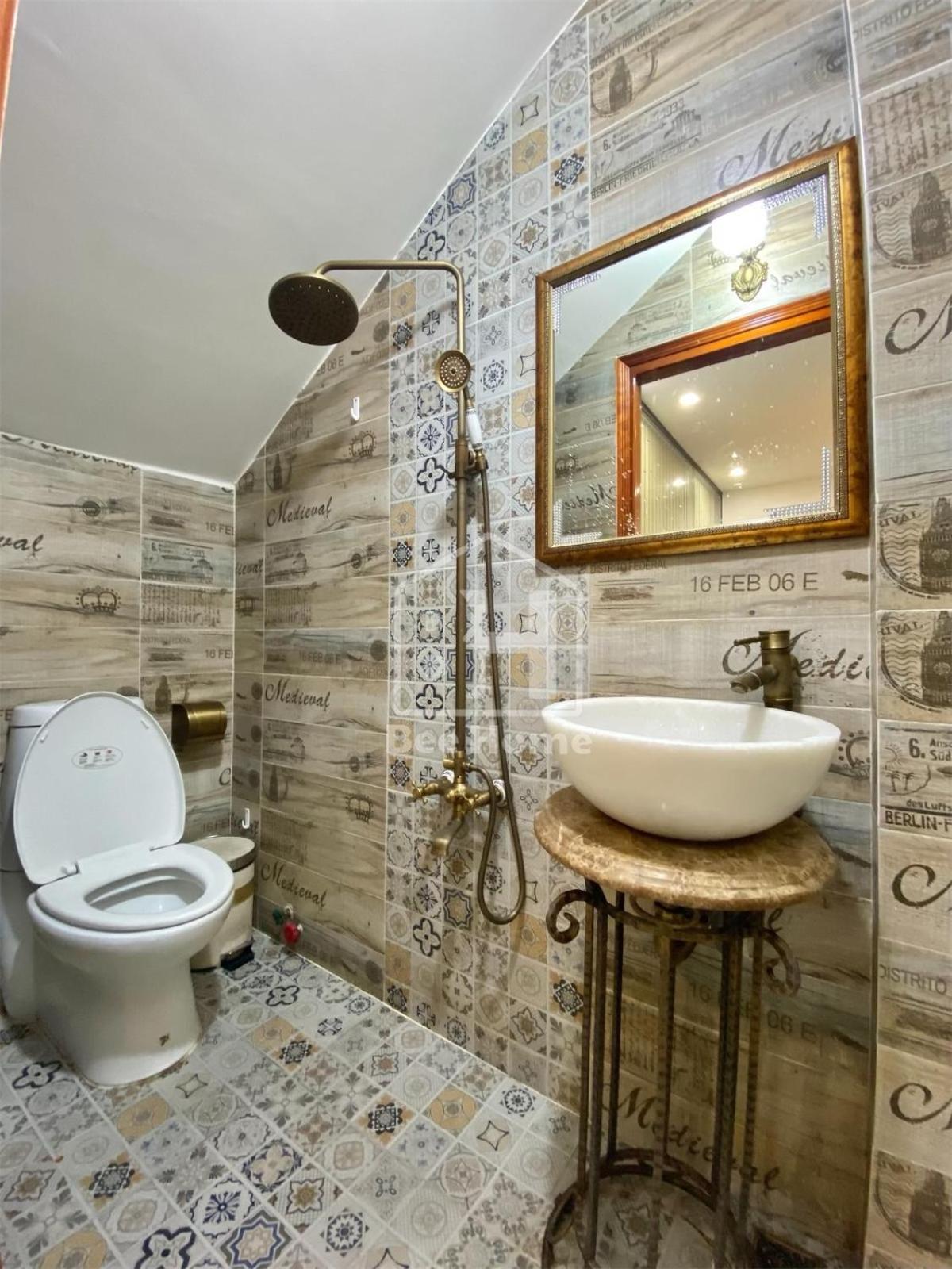 NICE VILLAGE homestay in district 1 HCM city