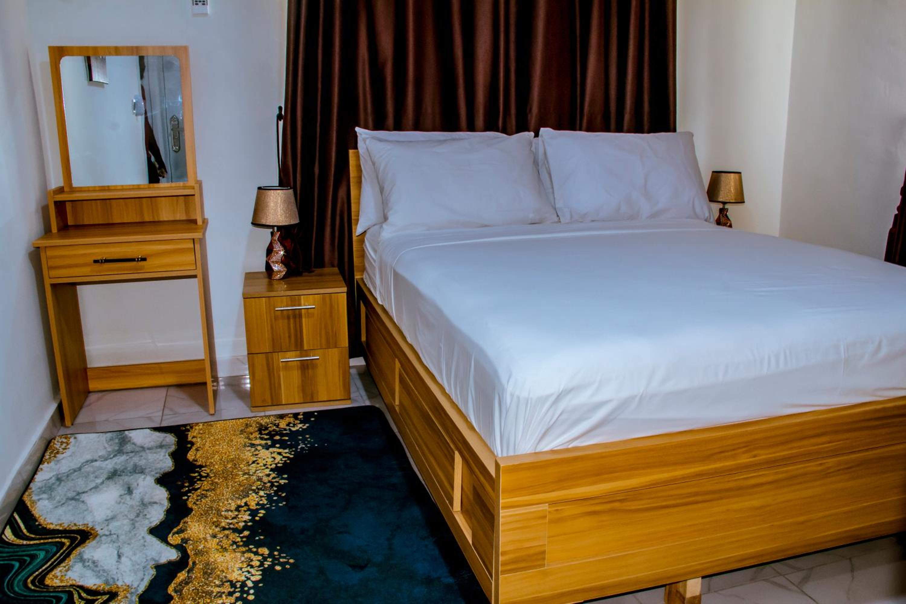 Vienama Residence 2 mins drive to Labadi Beach