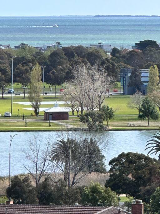 Grand Bayview Corporate Residency