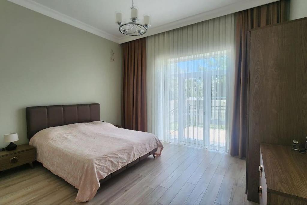 Villa with Pool in Mardakan, Baku villages area