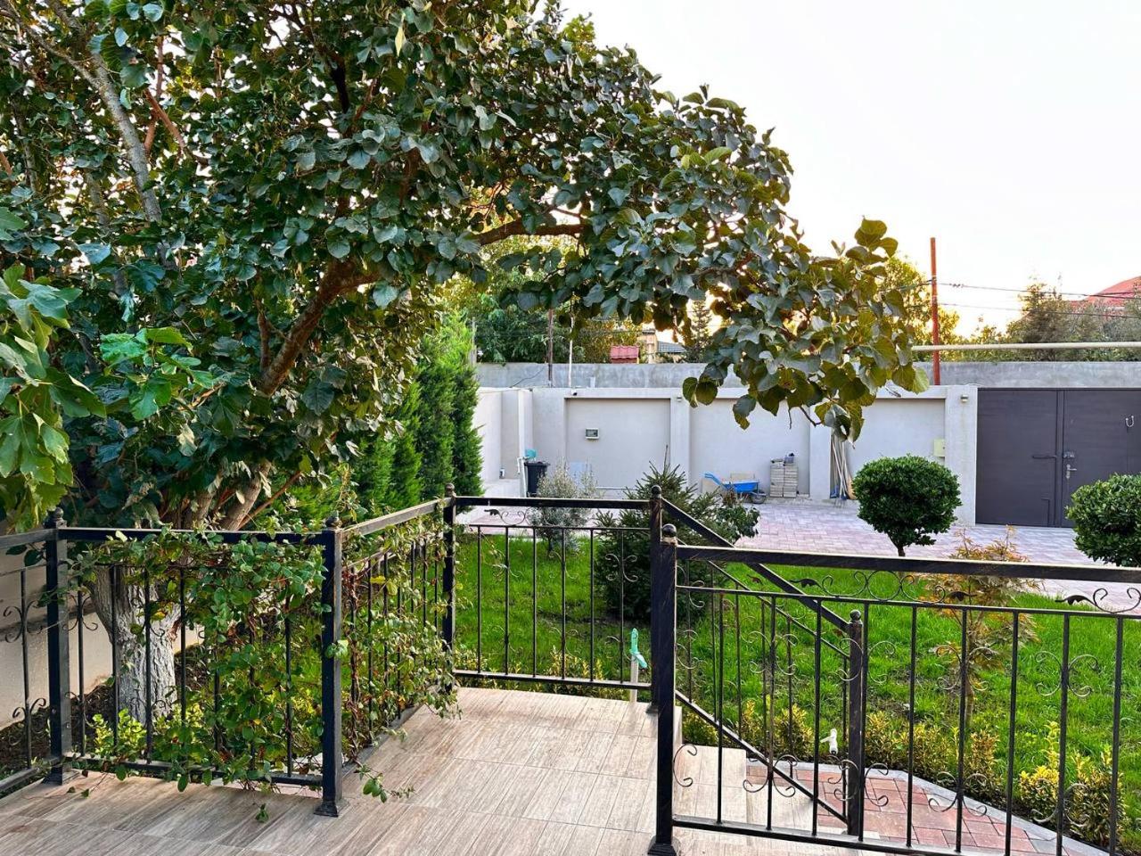 Villa with Pool in Mardakan, Baku villages area