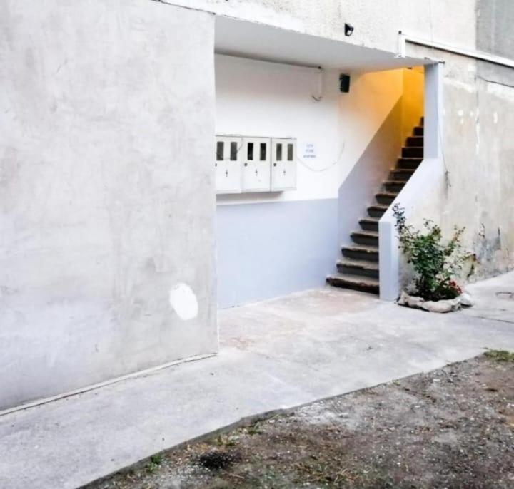 Bellisima studio apartment