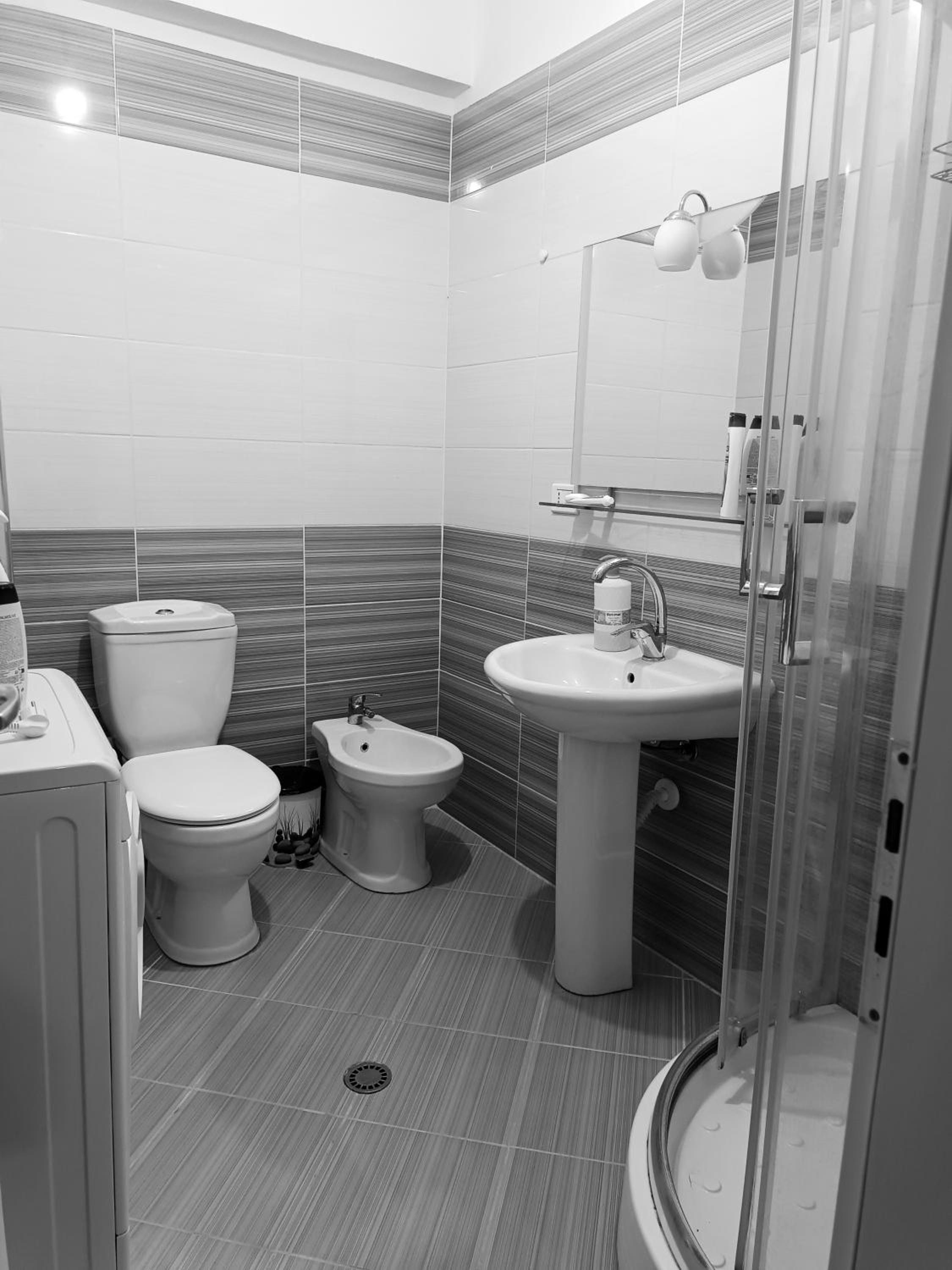 Tirana terminal apartament