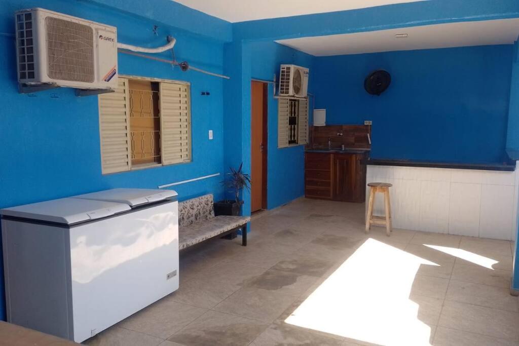 Casa Grande Seis suites Piscina Churrasqueira