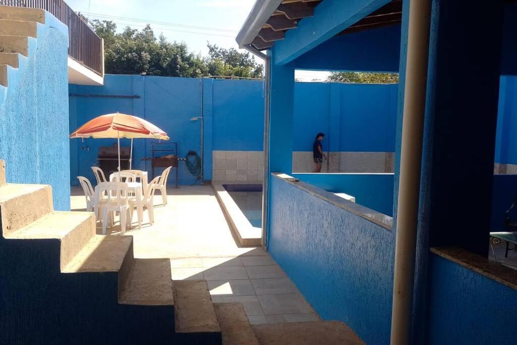 Casa Grande Seis suites Piscina Churrasqueira