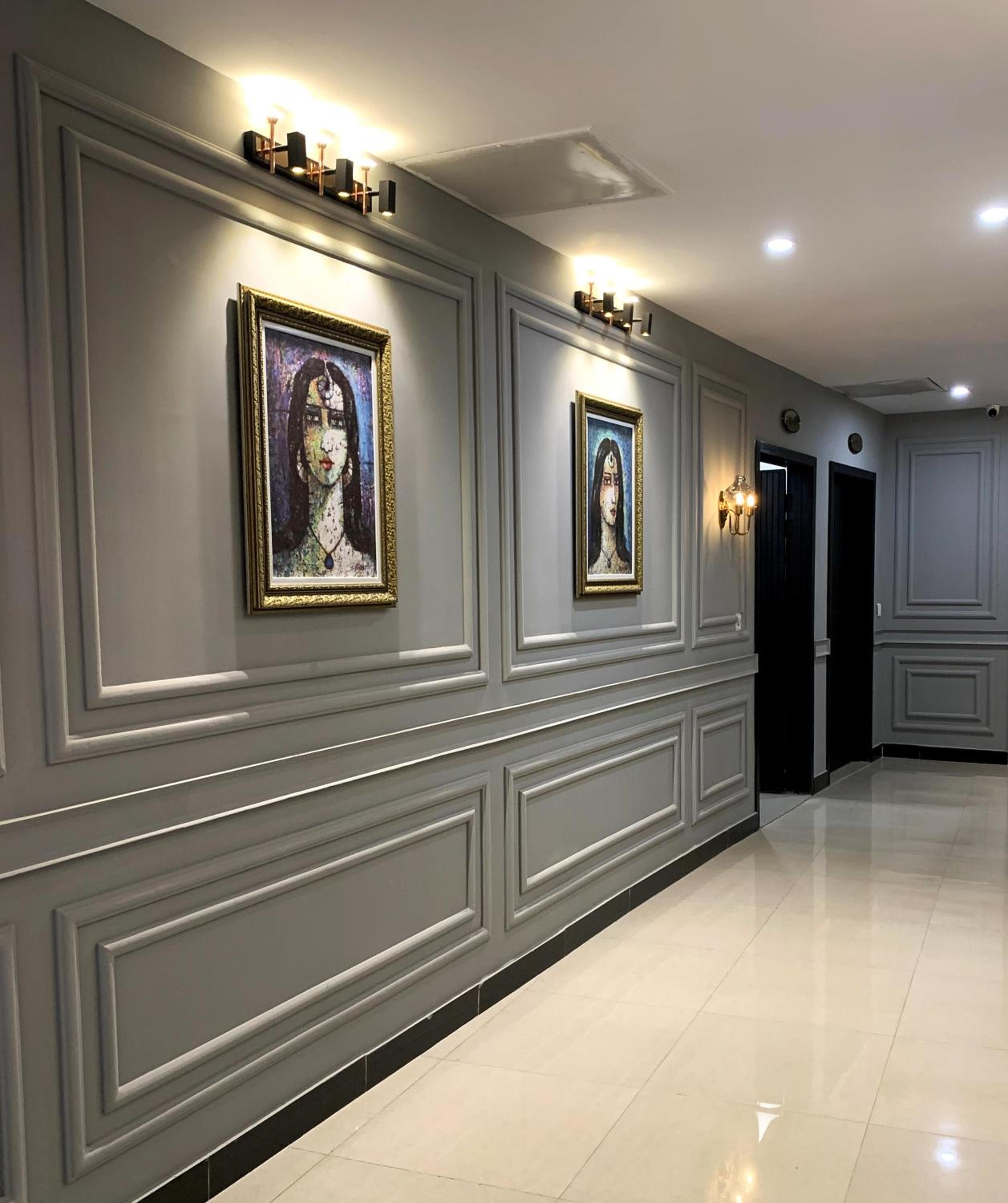 Regal Suite by StayMehman