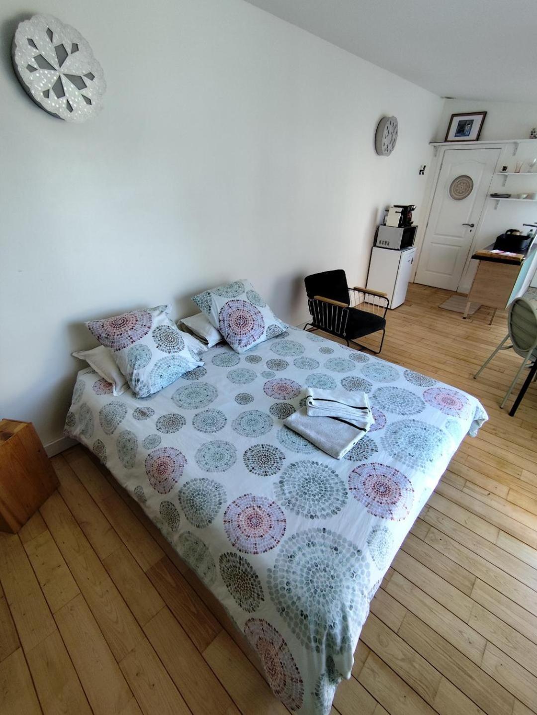 Chambre studio indépendante au calme avec piscine et climatisation, photo 13