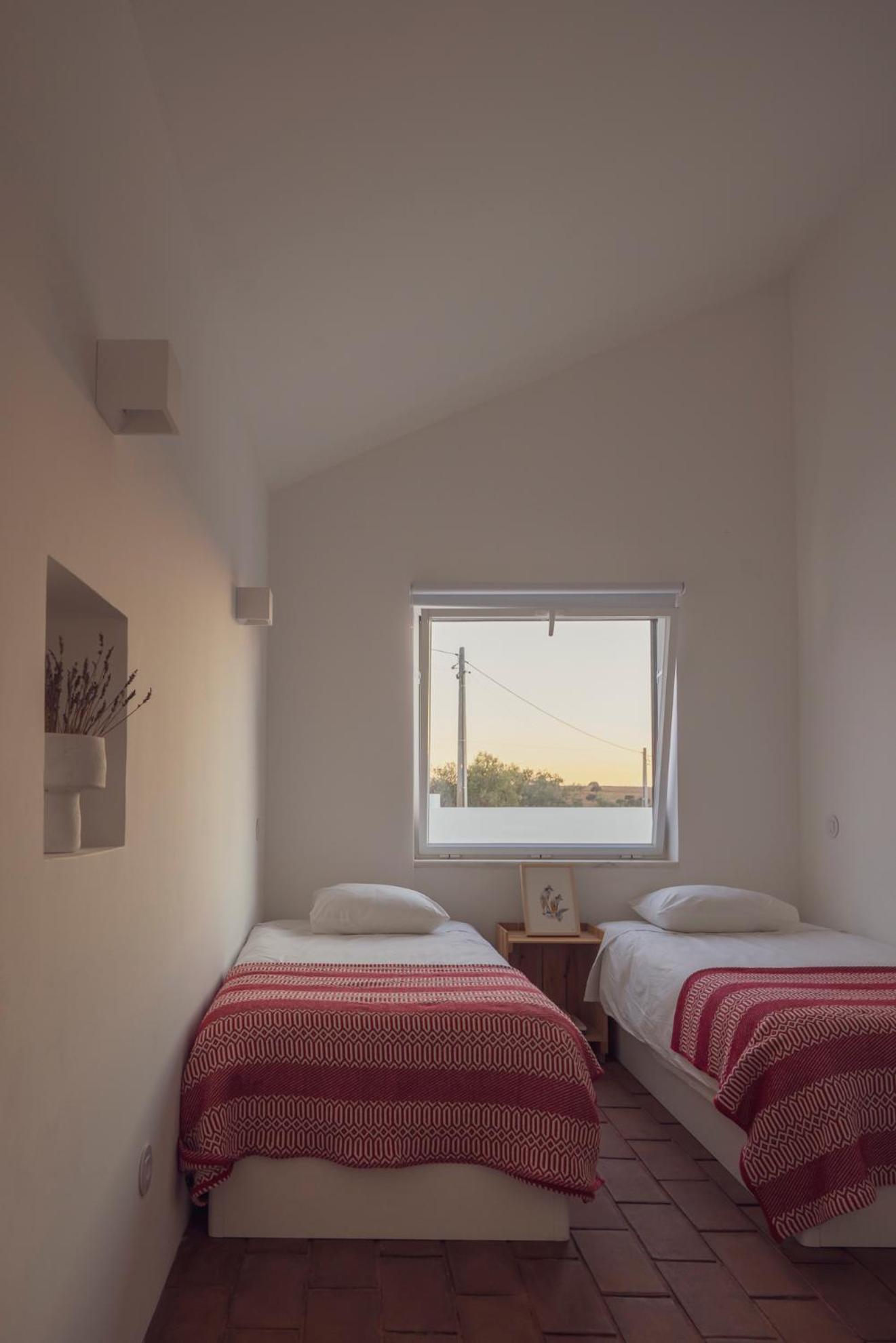 Photo 72