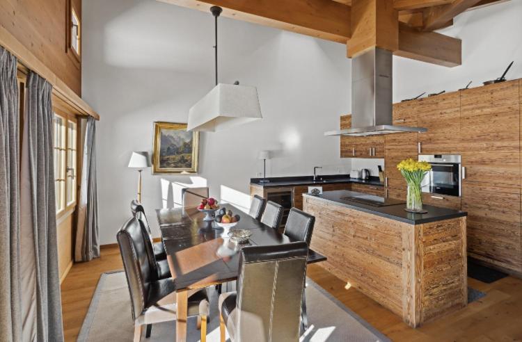 Neue Wohnung mit drei Schlafzimmern in Gsteig bei Gstaad