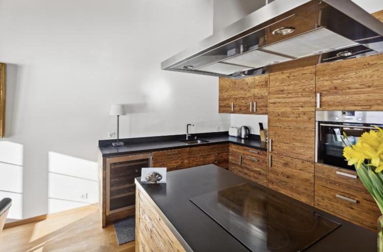 Neue Wohnung mit drei Schlafzimmern in Gsteig bei Gstaad