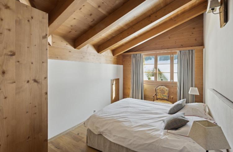 Neue Wohnung mit drei Schlafzimmern in Gsteig bei Gstaad