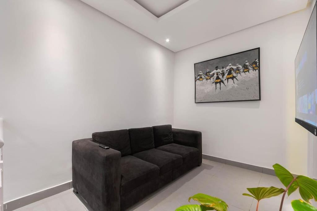 luxurious 4 bedroom duplex