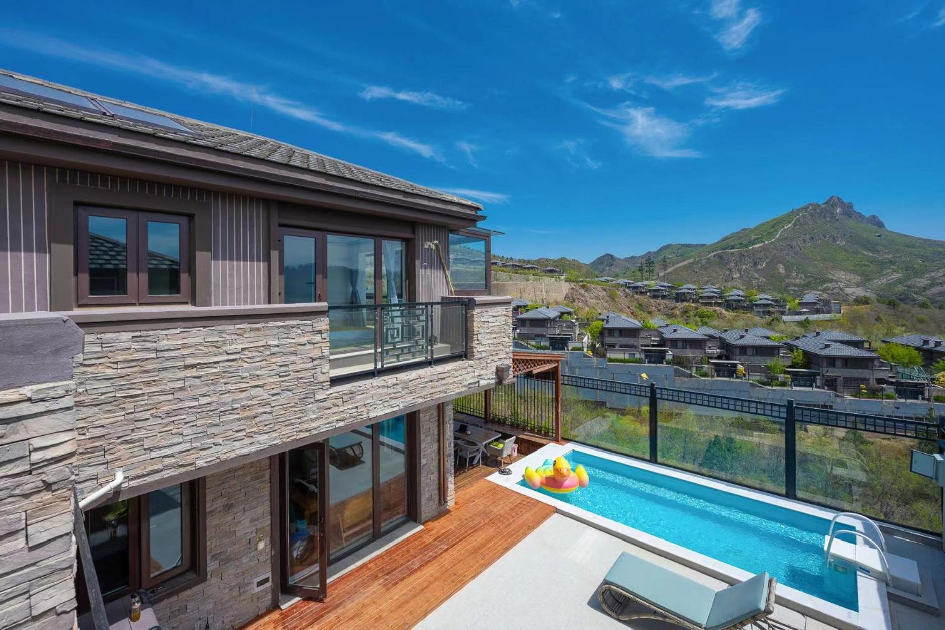 Gubei Water Town Landscape Villa