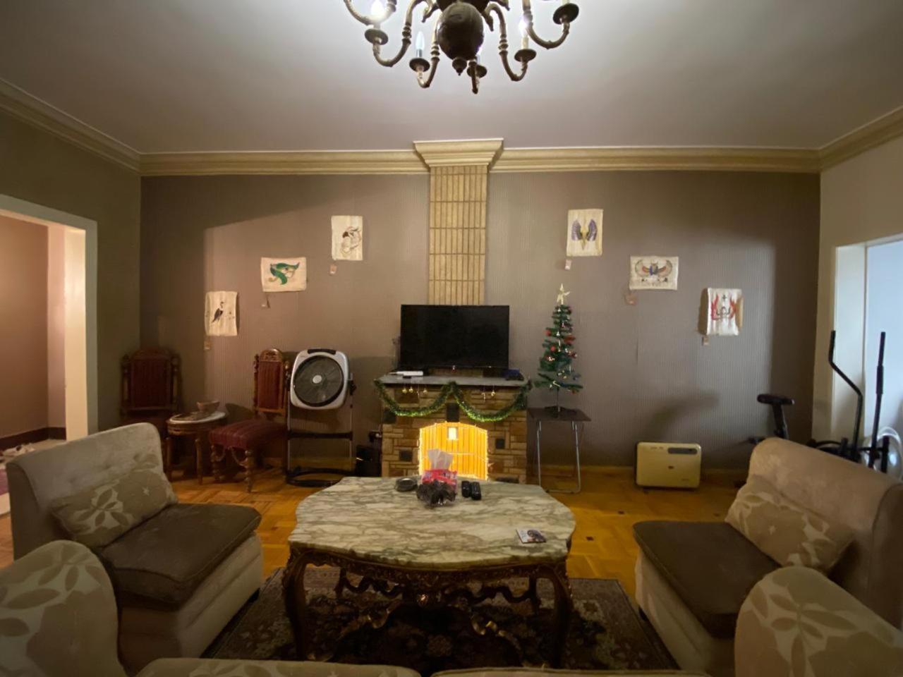 Modern room in Elite Home