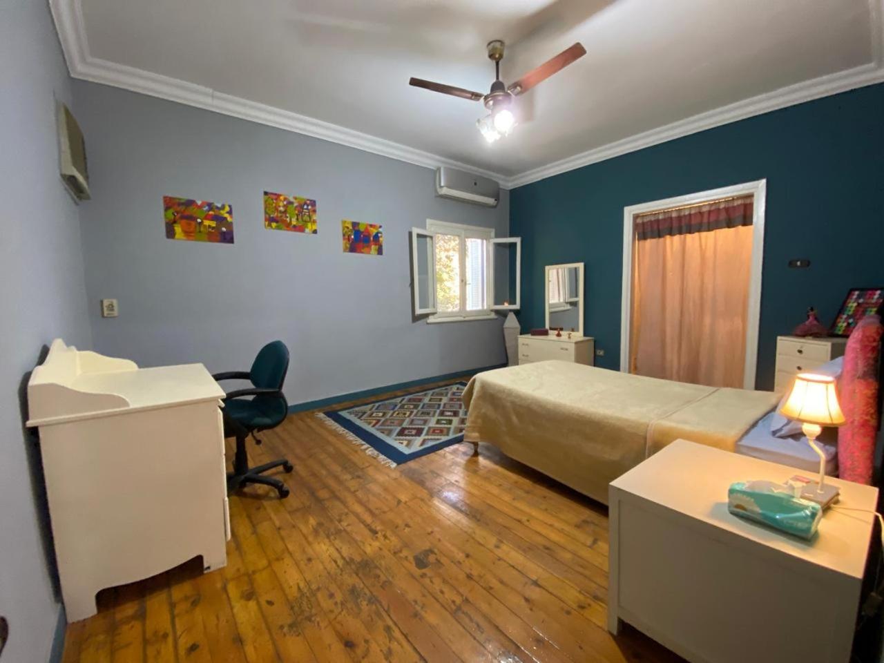 Modern room in Elite Home